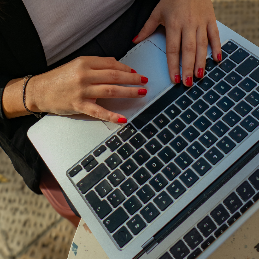 Audit seo à Montpellier et alentours - LPG SEO, Léa